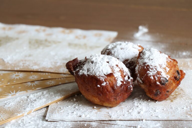 Oliebollen uit de Airfryer – knapperig, luchtig en minder vet!